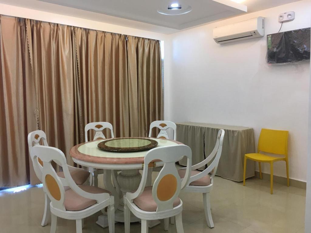 Hotel Primera Zamboanga Exteriör bild