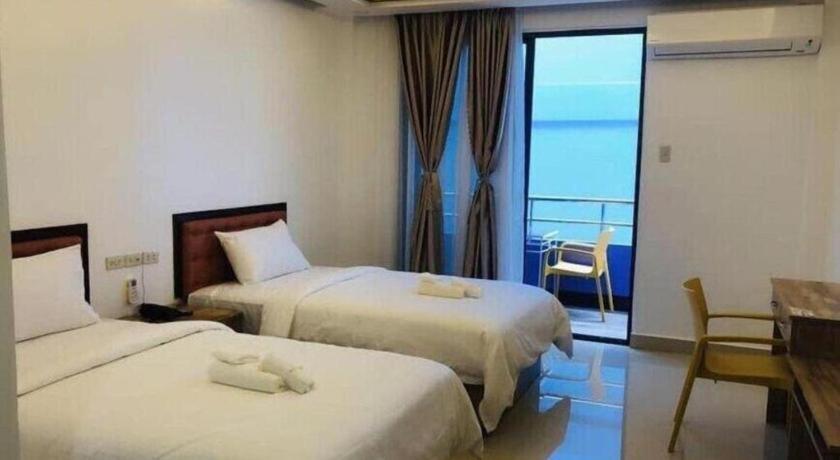 Hotel Primera Zamboanga Exteriör bild